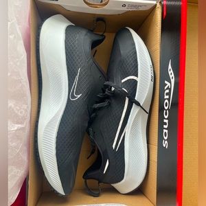 Nike Pegasus Shield (Men’s Size 13)